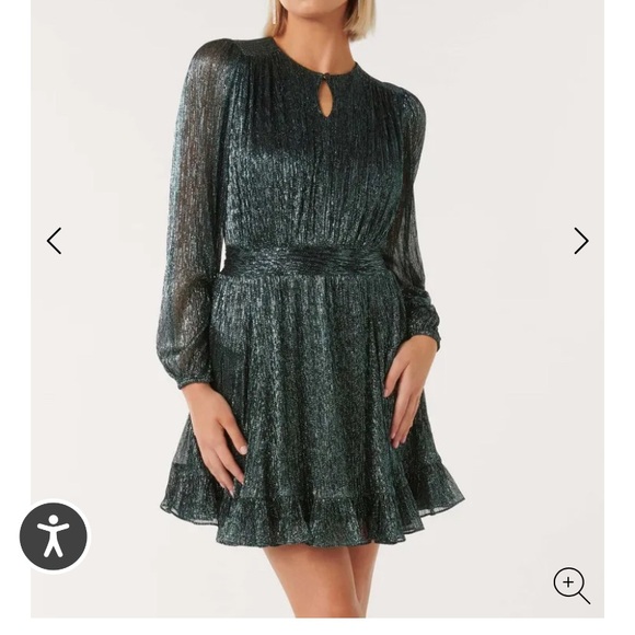 Ever New - Goldie Petite Plisse Mini Dress - Picture 2 of 9